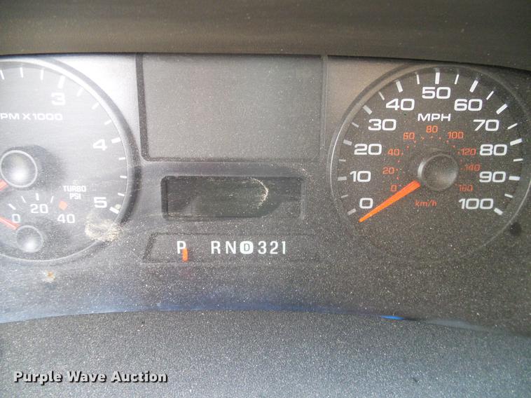 image for item DC2210 2007 Ford F350 Super Duty SuperCab utility bed pickup truck