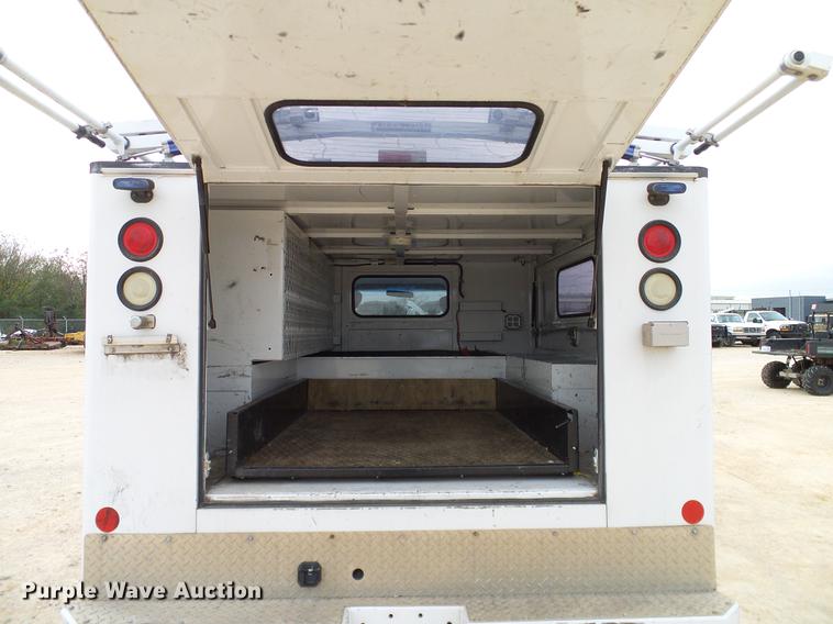 image for item DC2210 2007 Ford F350 Super Duty SuperCab utility bed pickup truck