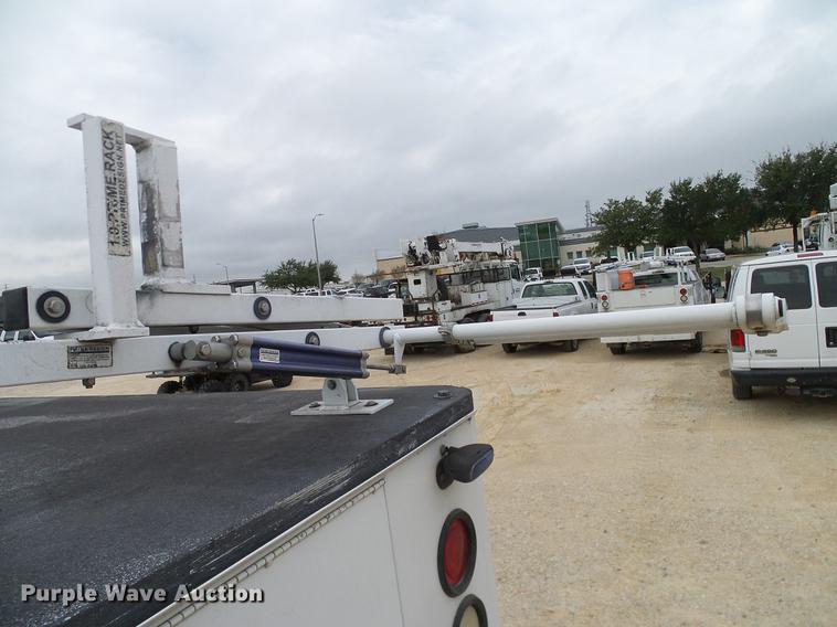 image for item DC2210 2007 Ford F350 Super Duty SuperCab utility bed pickup truck