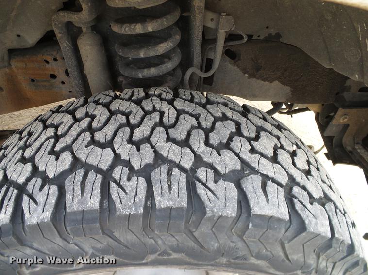 image for item DC2210 2007 Ford F350 Super Duty SuperCab utility bed pickup truck