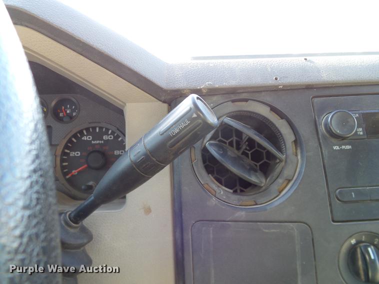 image for item DC2211 2008 Ford F250 Super Duty SuperCab pickup truck