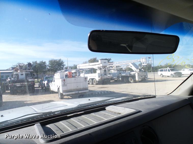 image for item DC2211 2008 Ford F250 Super Duty SuperCab pickup truck