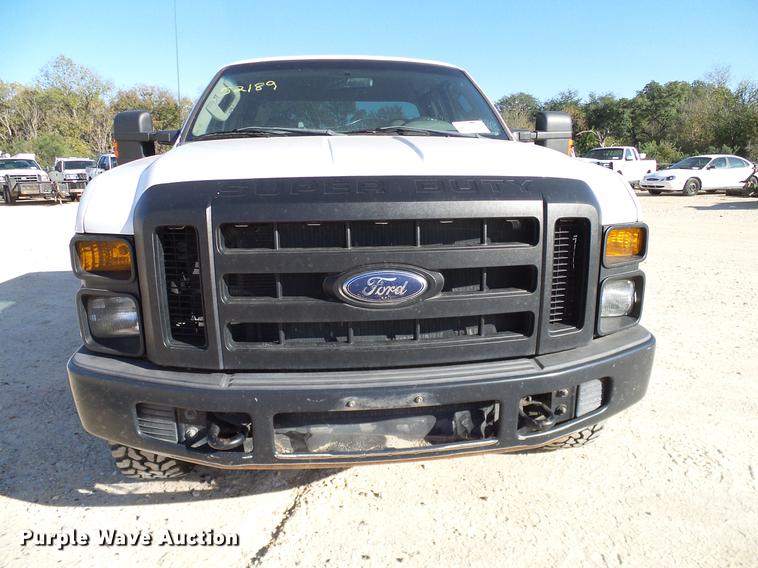 image for item DC2211 2008 Ford F250 Super Duty SuperCab pickup truck
