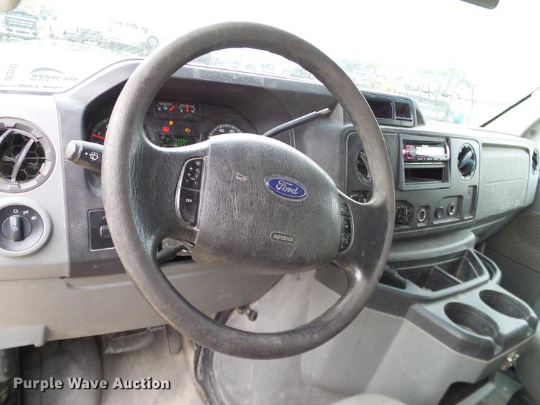 image for item DC2212 2011 Ford E350 Super Duty Extended van