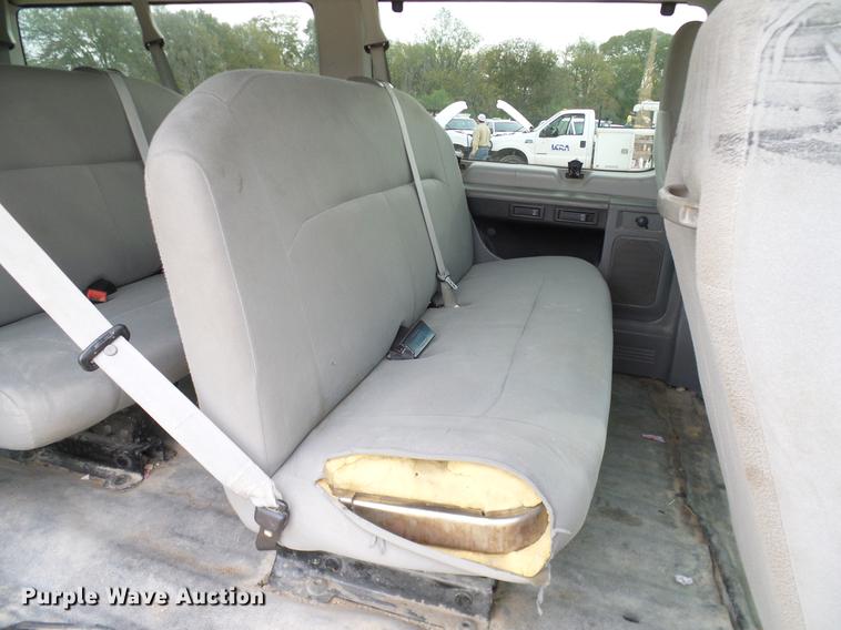 image for item DC2212 2011 Ford E350 Super Duty Extended van