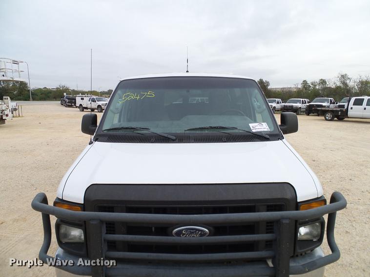 image for item DC2212 2011 Ford E350 Super Duty Extended van