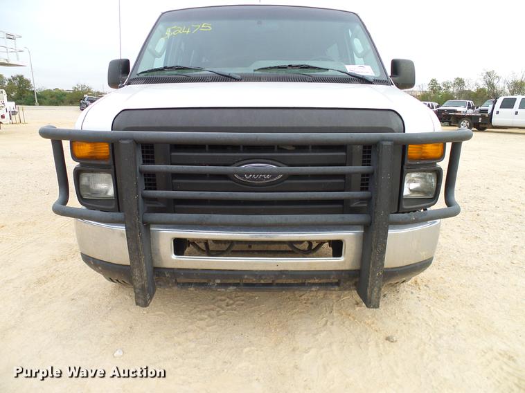 image for item DC2212 2011 Ford E350 Super Duty Extended van