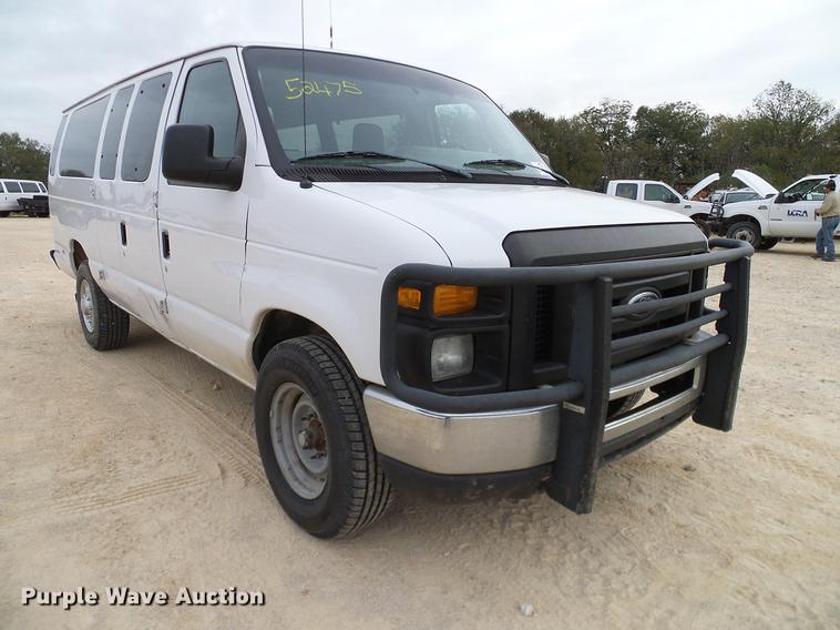 image for item DC2212 2011 Ford E350 Super Duty Extended van
