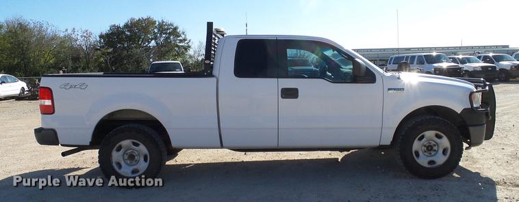 image for item DC2213 2007 Ford F150 SuperCab pickup truck