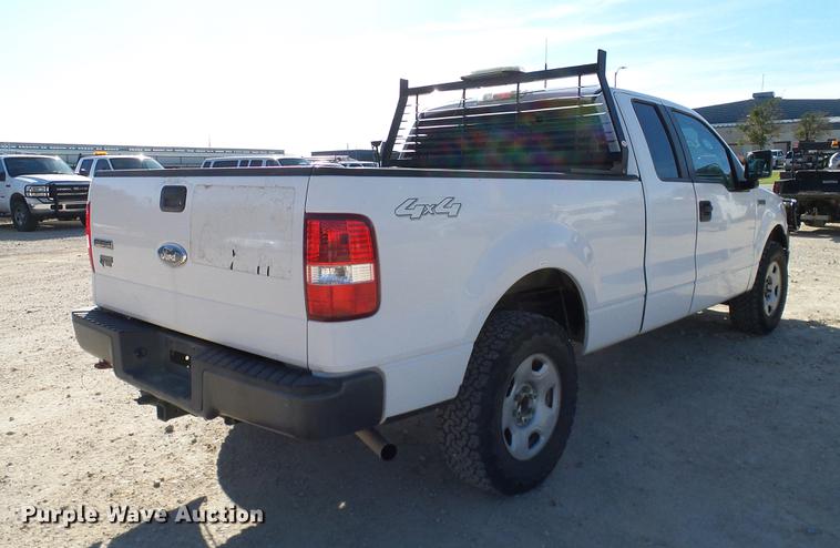 image for item DC2213 2007 Ford F150 SuperCab pickup truck