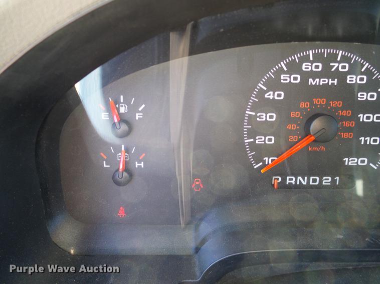 image for item DC2213 2007 Ford F150 SuperCab pickup truck