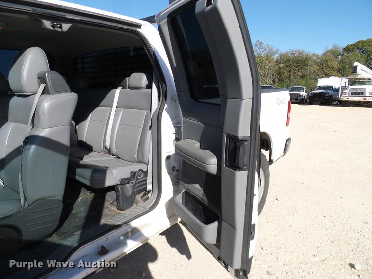 image for item DC2213 2007 Ford F150 SuperCab pickup truck