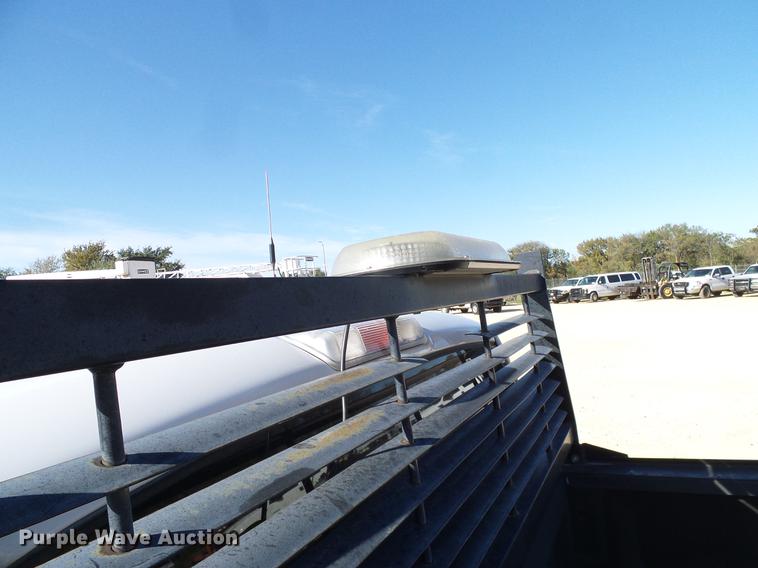 image for item DC2213 2007 Ford F150 SuperCab pickup truck