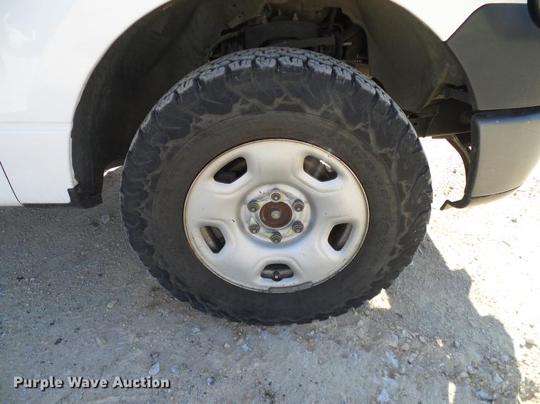 image for item DC2213 2007 Ford F150 SuperCab pickup truck