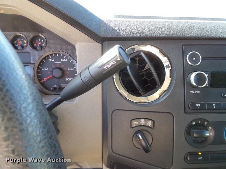 image for item DC2214 2009 Ford F250 Super Duty Crew Cab pickup truck