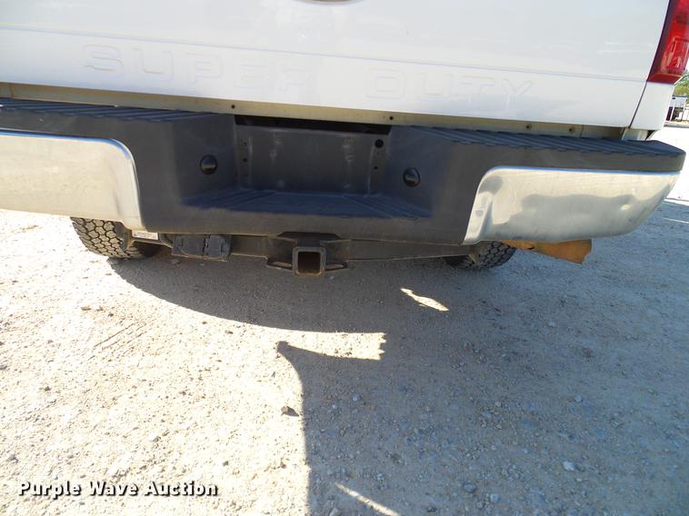 image for item DC2214 2009 Ford F250 Super Duty Crew Cab pickup truck