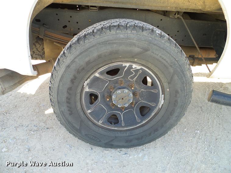 image for item DC2214 2009 Ford F250 Super Duty Crew Cab pickup truck