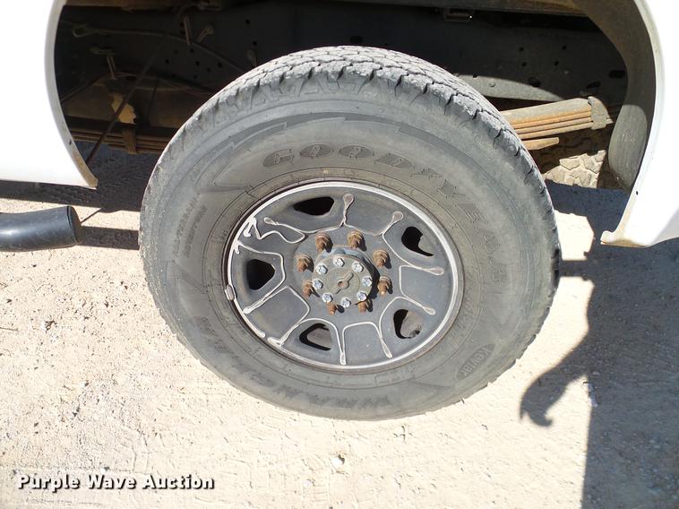 image for item DC2214 2009 Ford F250 Super Duty Crew Cab pickup truck