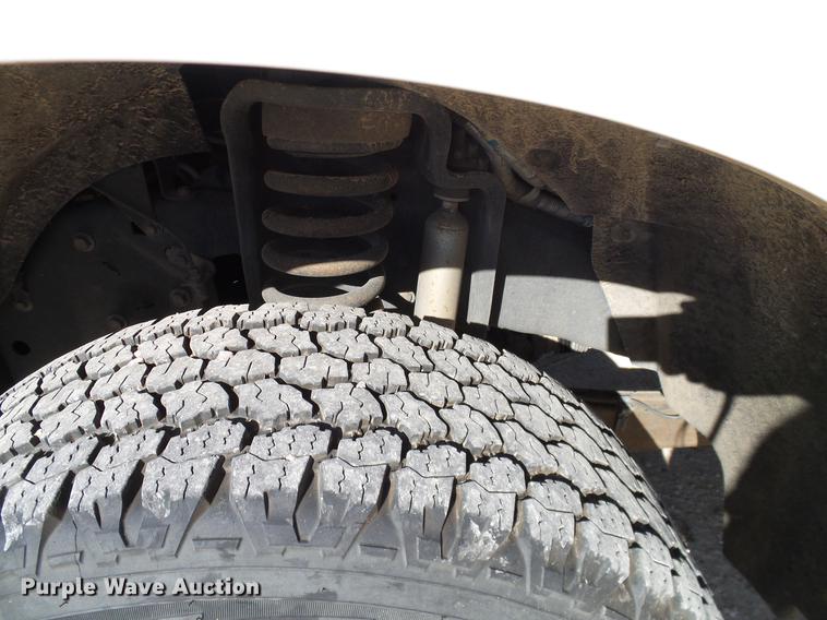 image for item DC2214 2009 Ford F250 Super Duty Crew Cab pickup truck