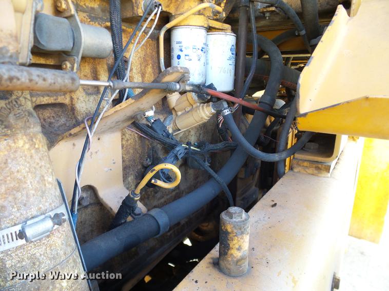 image for item DC2216 Case 821B wheel loader