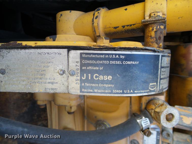 image for item DC2216 Case 821B wheel loader