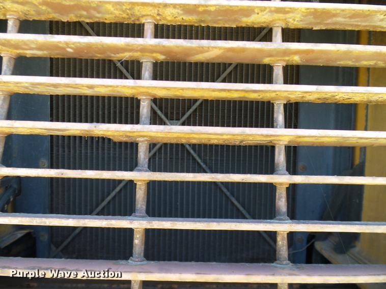 image for item DC2216 Case 821B wheel loader