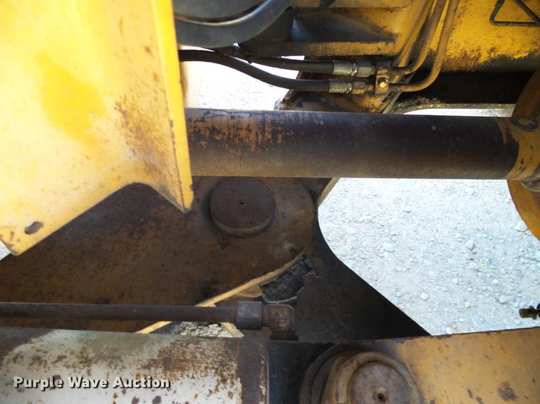 image for item DC2216 Case 821B wheel loader