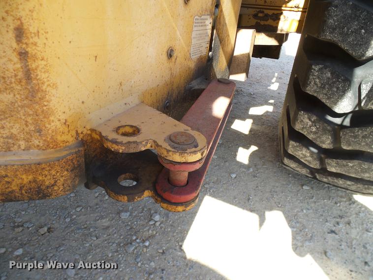 image for item DC2216 Case 821B wheel loader