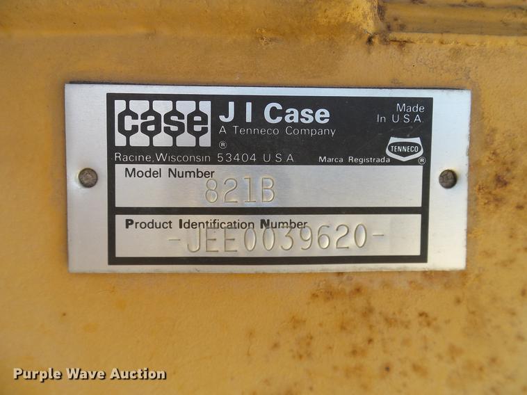 image for item DC2216 Case 821B wheel loader