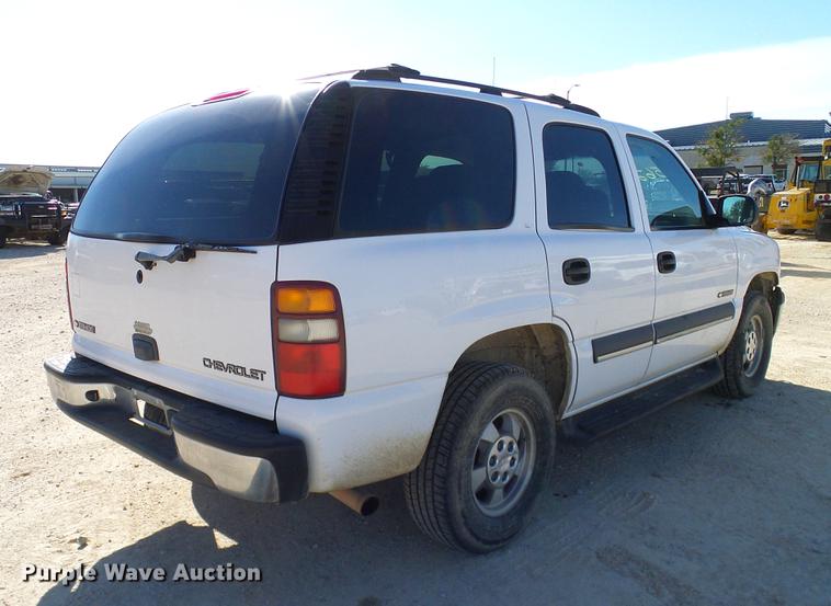 image for item DC2217 2002 Chevrolet Tahoe SUV