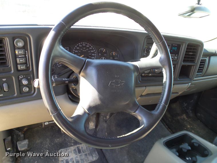 image for item DC2217 2002 Chevrolet Tahoe SUV