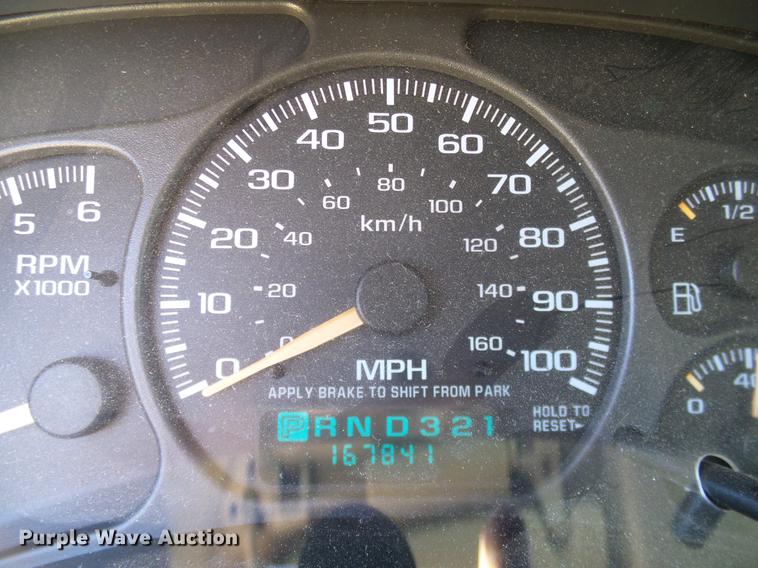 image for item DC2217 2002 Chevrolet Tahoe SUV