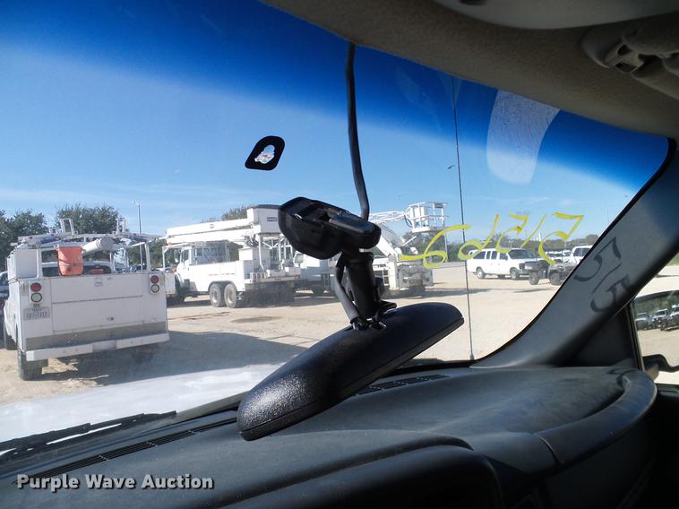 image for item DC2217 2002 Chevrolet Tahoe SUV