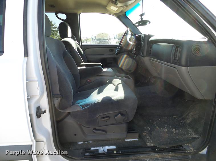 image for item DC2217 2002 Chevrolet Tahoe SUV