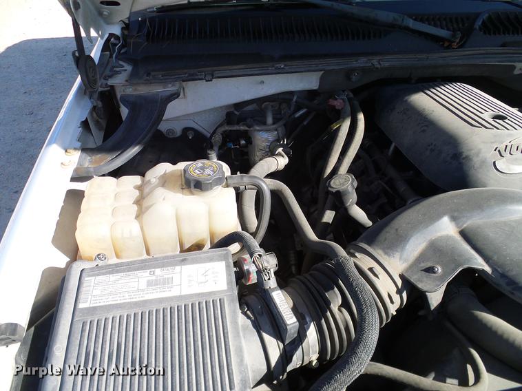 image for item DC2217 2002 Chevrolet Tahoe SUV