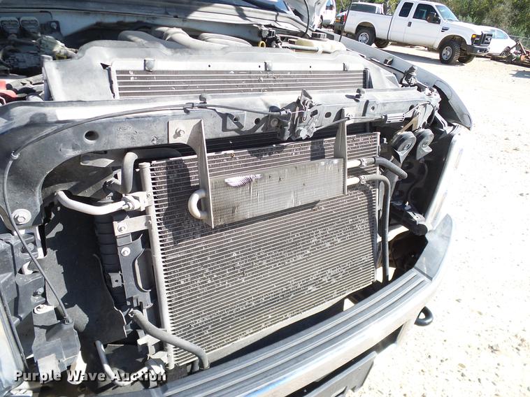 image for item DC2218 2010 Ford F250 Super Duty Crew Cab flatbed pickup truck