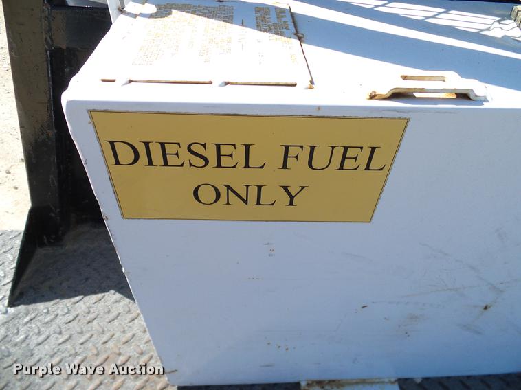 image for item DC2218 2010 Ford F250 Super Duty Crew Cab flatbed pickup truck