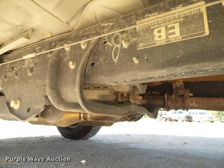 image for item DC2218 2010 Ford F250 Super Duty Crew Cab flatbed pickup truck