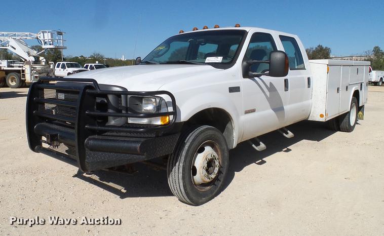 image for item DC2220 2004 Ford F550 Crew Cab utility truck