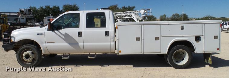 image for item DC2220 2004 Ford F550 Crew Cab utility truck