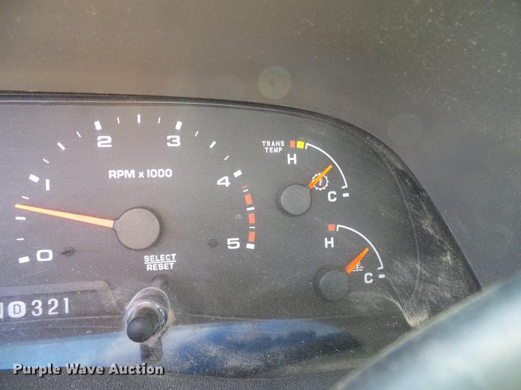 image for item DC2220 2004 Ford F550 Crew Cab utility truck