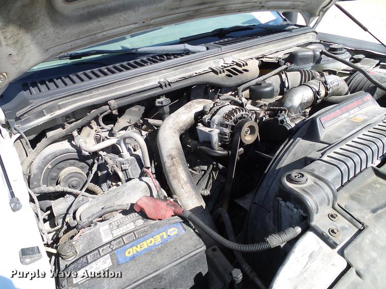 image for item DC2220 2004 Ford F550 Crew Cab utility truck