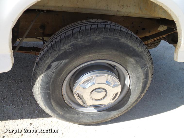 image for item DC2222 1997 Ford F250 SuperCab pickup truck