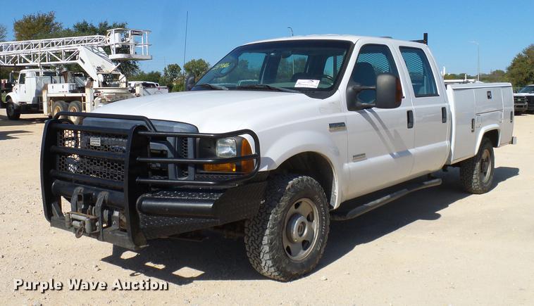 image for item DC2223 2006 Ford F350 Super Duty Crew Cab utility bed pickup truck