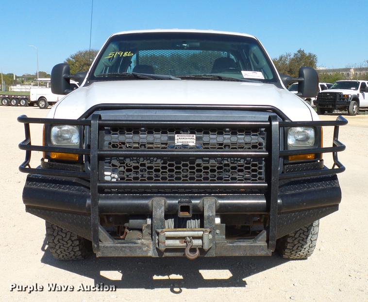 image for item DC2223 2006 Ford F350 Super Duty Crew Cab utility bed pickup truck