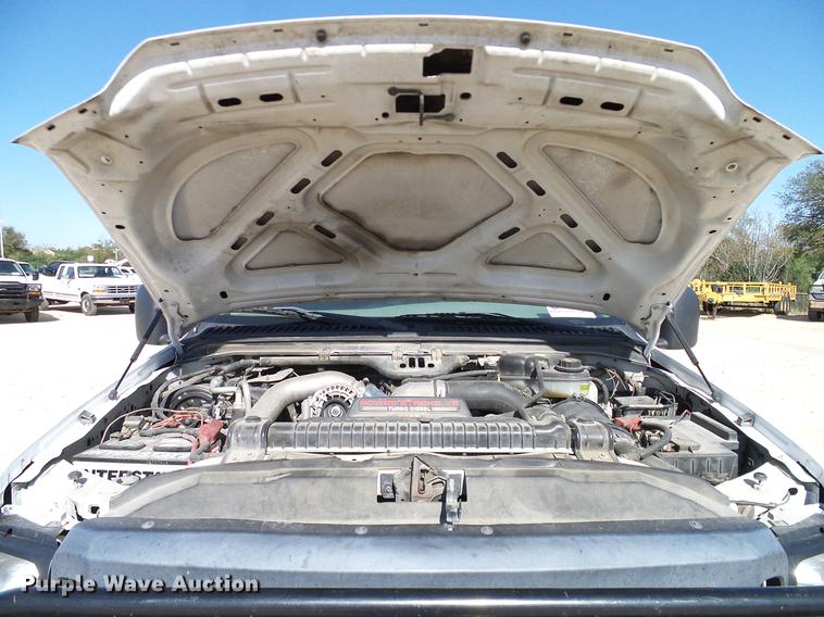 image for item DC2223 2006 Ford F350 Super Duty Crew Cab utility bed pickup truck