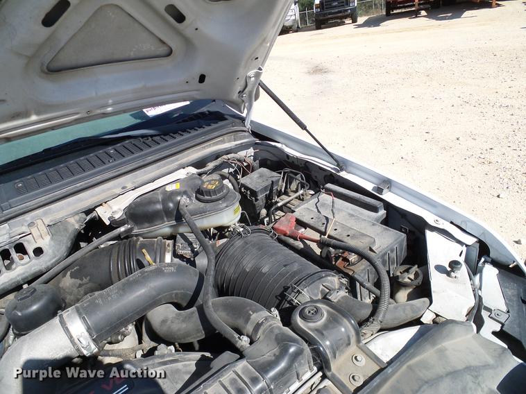 image for item DC2223 2006 Ford F350 Super Duty Crew Cab utility bed pickup truck