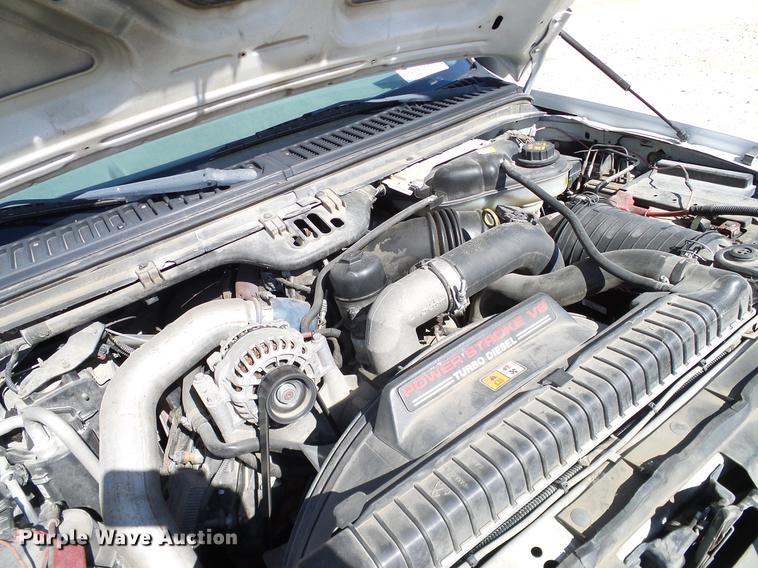 image for item DC2223 2006 Ford F350 Super Duty Crew Cab utility bed pickup truck