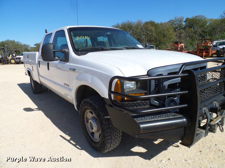image for item DC2223 2006 Ford F350 Super Duty Crew Cab utility bed pickup truck