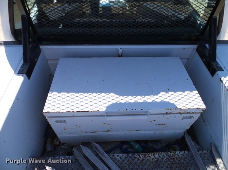 image for item DC2223 2006 Ford F350 Super Duty Crew Cab utility bed pickup truck